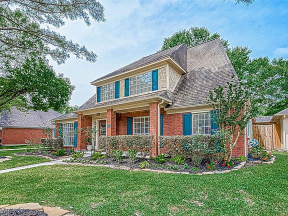 3rd image of 2115 Town Hill Dr
