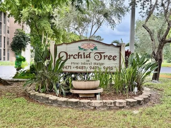 9491 Evergreen Pl APT 102, Davie, FL 33324