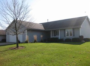 7017 Rye Ridge Trl, Cherry Valley, IL 61016