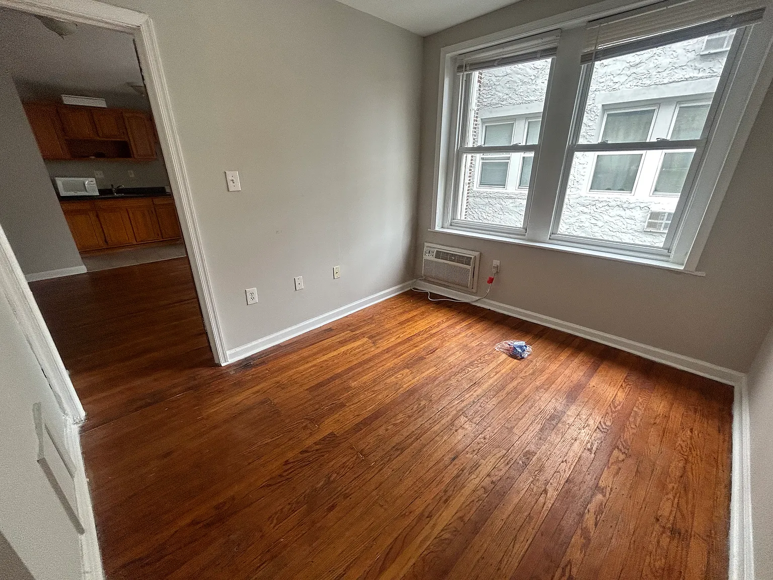 1 bed, $1,250 — Photo 2