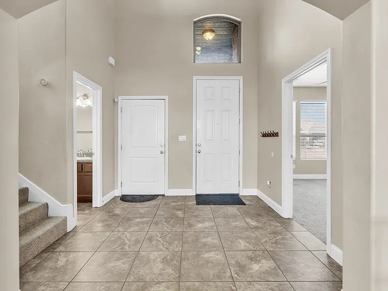 1744 Boise Dr — Photo 4