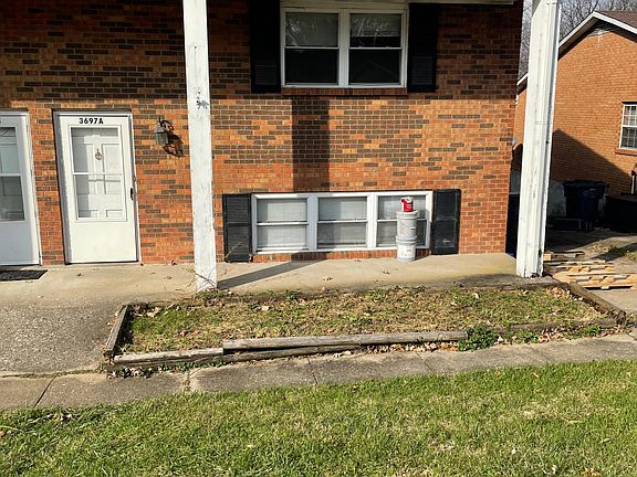 4th image of 3697 Crosby Dr #A
