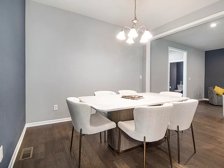 2865 Dillon Dr — Photo 11