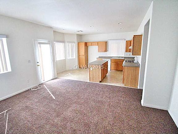 3rd image of 3925 Yellow Mandarin Ave