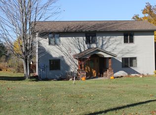 493 Pinecrest St, Clare, MI 48617