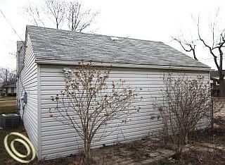 4th image of 4401 Dudley St