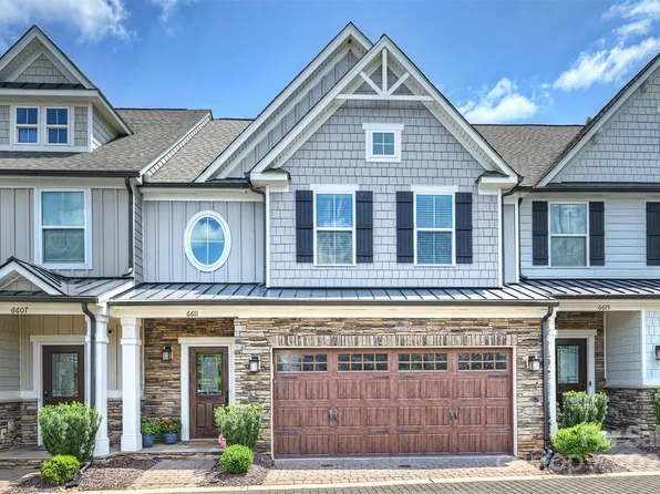 6611 Winterfell Ct, Charlotte, NC 28210
