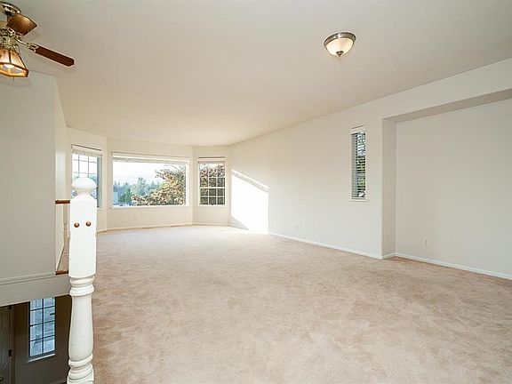 5th image of 12466 231b St