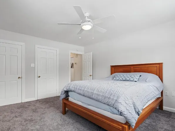 124 W Drinker St, Dunmore, PA 18512