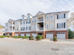6227 Creek Park Dr, Charlotte, NC 28262
