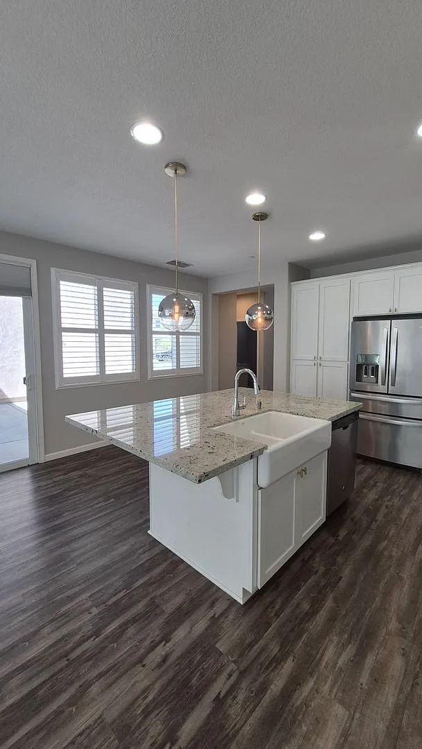 Beautiful 3-Bedroom, 2.5-Bathroom Home in Rocklin — Photo 1