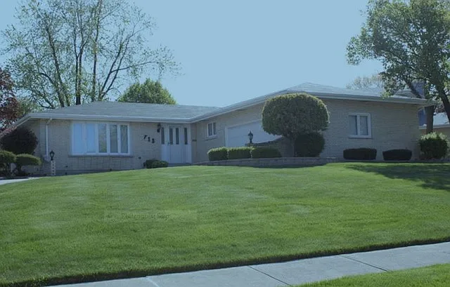 715 Ridge Rd photo 1