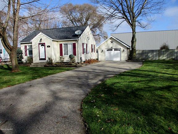 4th image of 517 Pinecrest St
