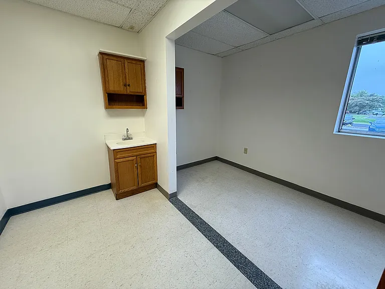 1230 Woodland Dr #116 — Photo 6