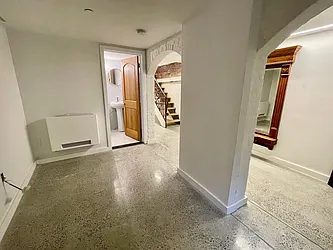 Rented by Nest Seekers International