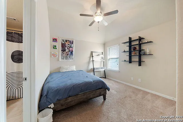 8726 Hideout Bnd — Photo 29