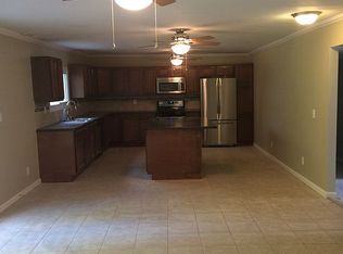 44350 Dunn Rd, Belleville, MI 48111