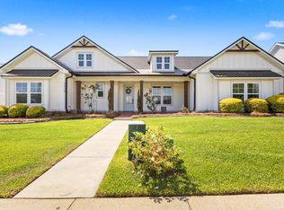 3038 Four Oaks Blvd, Tallahassee, FL 32311