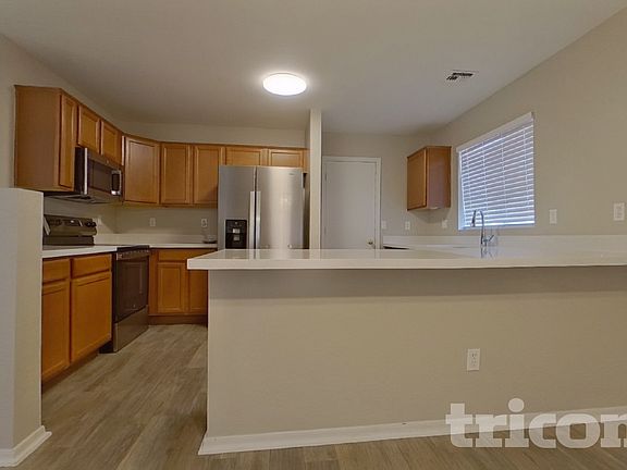 4th image of 23748 W Pecan Rd