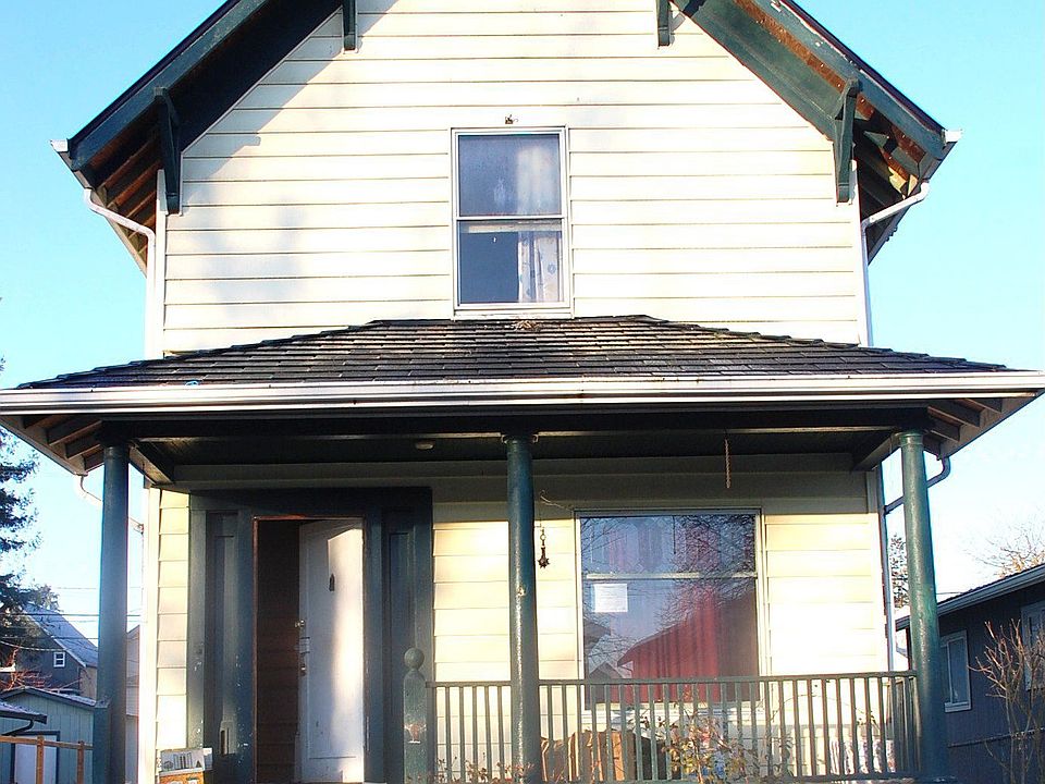 1st image of 2318 Martin Luther King Jr Way