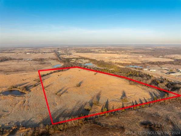 1 S 429 East Ave, Porter, OK 74454