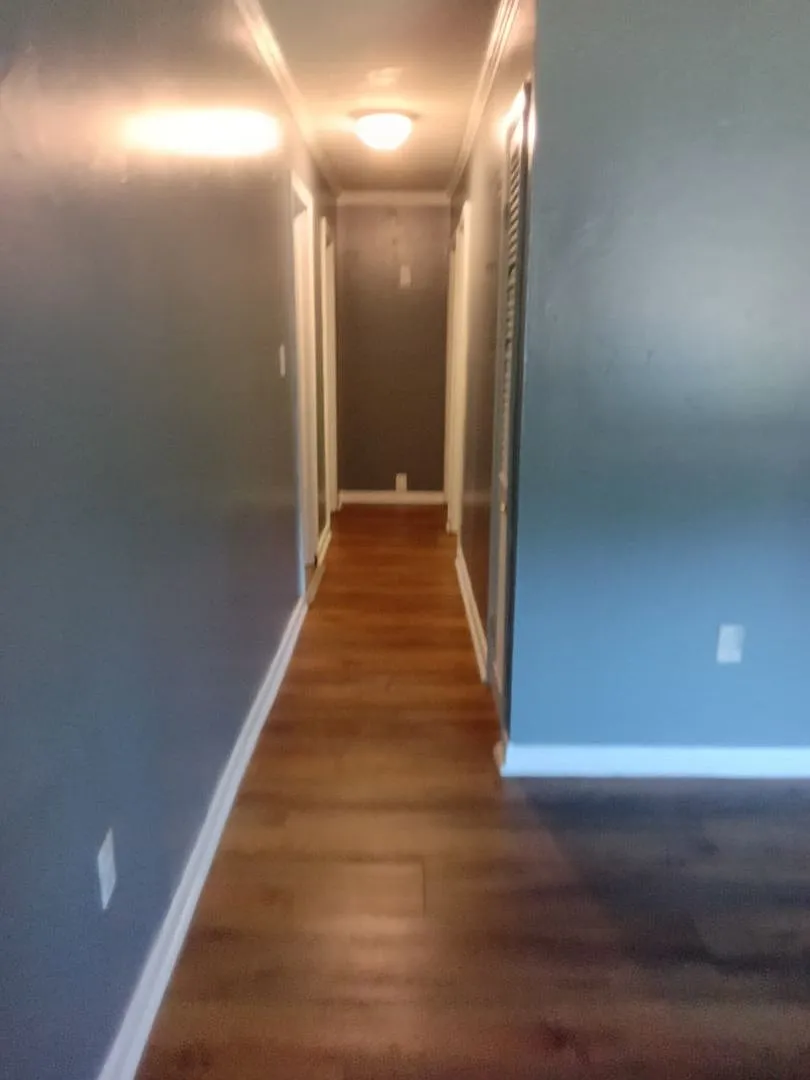 2331 Lake Ave — Photo 2