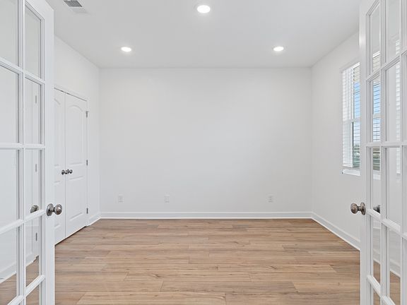 3rd image of 843 Averitt Ln Lot 40