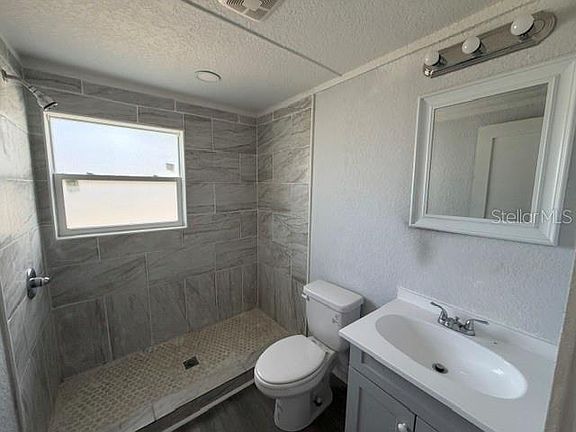 5th image of 295 S OAK AVENUE