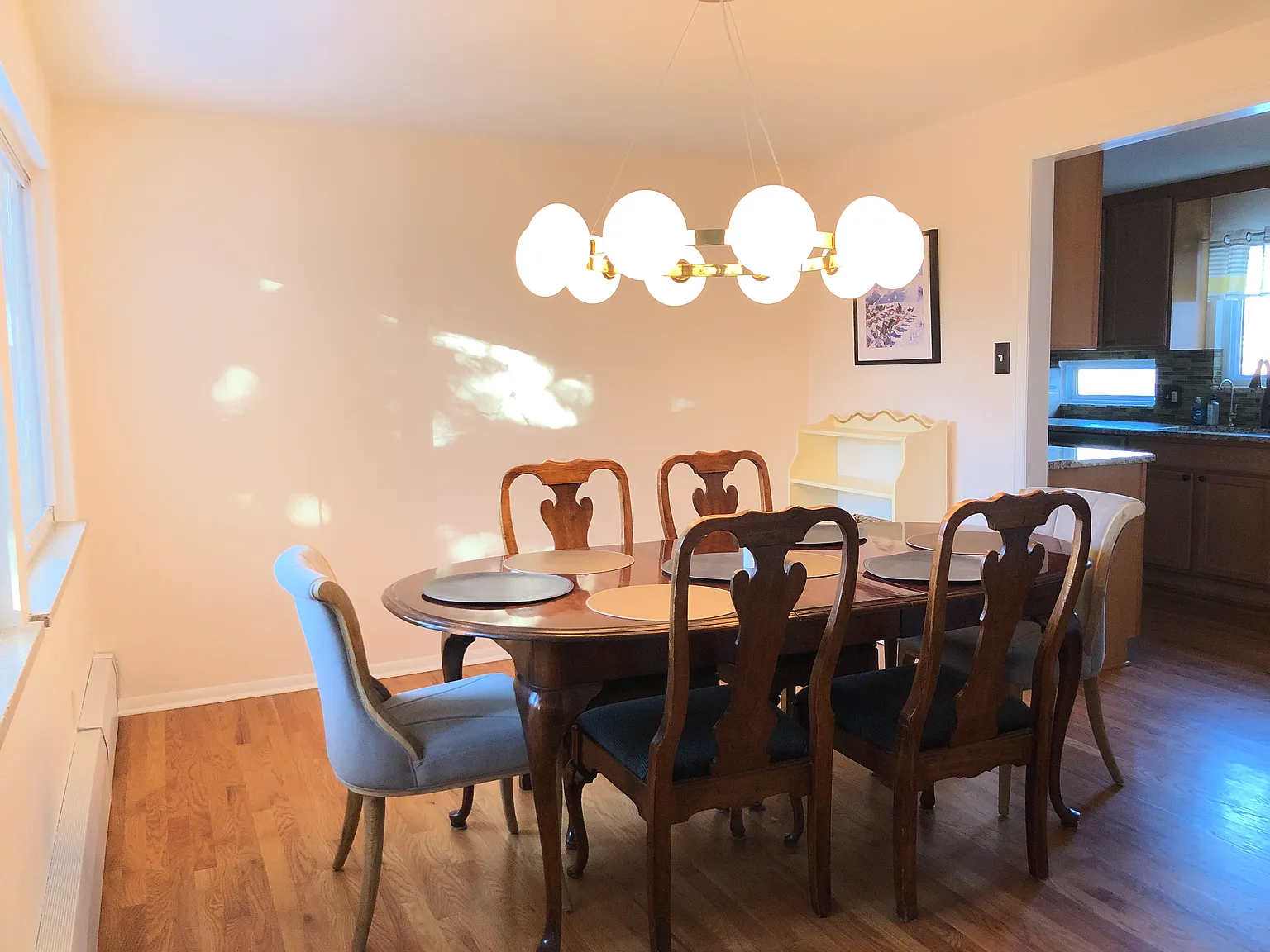 4 bed, 2478 sqft, $2,900 — Photo 4