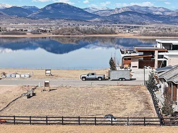 3rd image of 2696 Bluewater Road