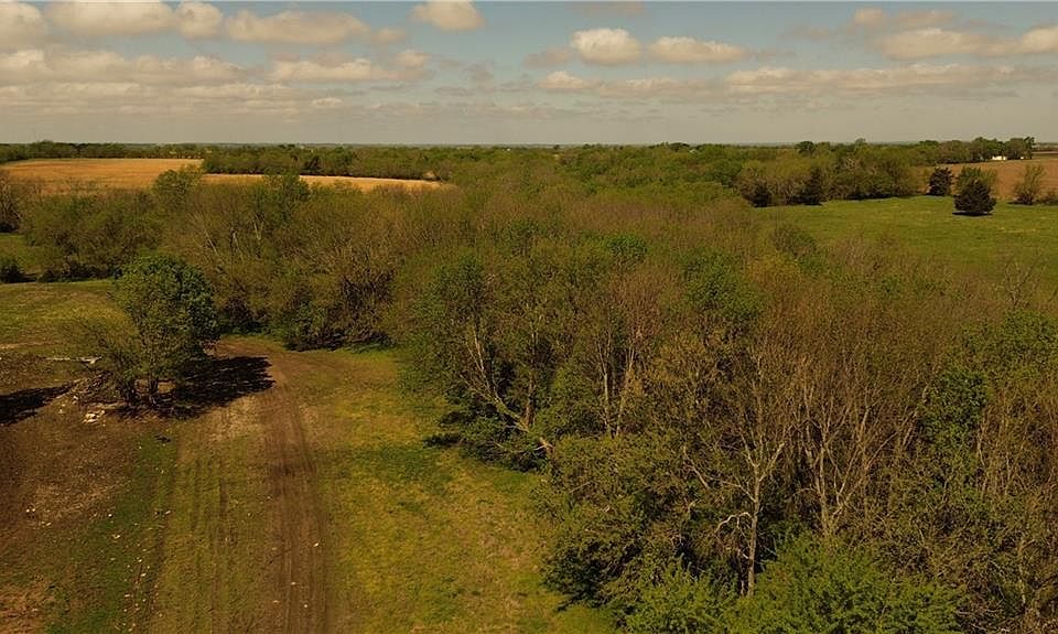 1st image of 624 Ohio Rd