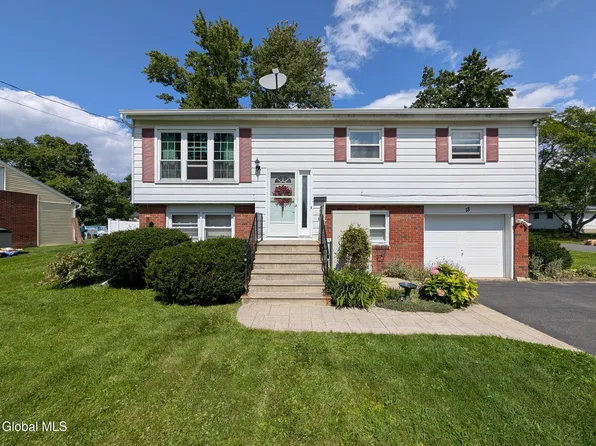 18 California Avenue, Rensselaer, NY 12144