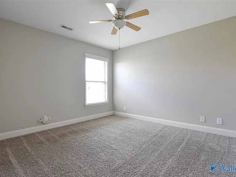 211 New Bristol Ln — Photo 19
