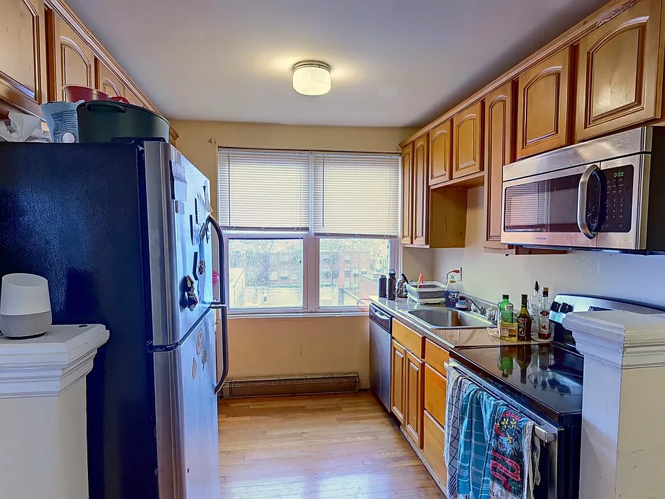 404 Highland Ave #20