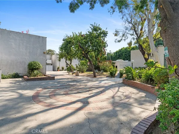 18620 Hatteras St Unit 283, Tarzana, CA 91356