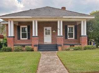 108 Lowell St, Ninety Six, SC 29666