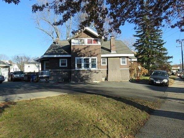 2nd image of 797 White St