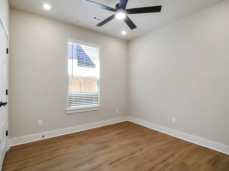 1840 Momi St — Photo 18
