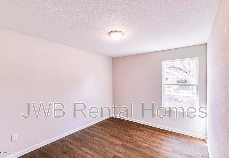 3789 Saint Augustine Rd — Photo 8