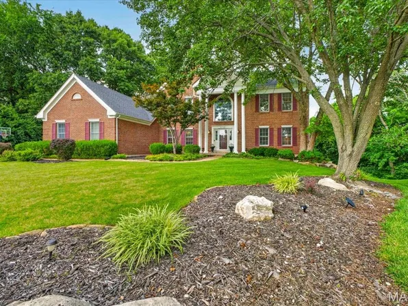 12743 Wynfield Pines Ct, Saint Louis, MO 63131