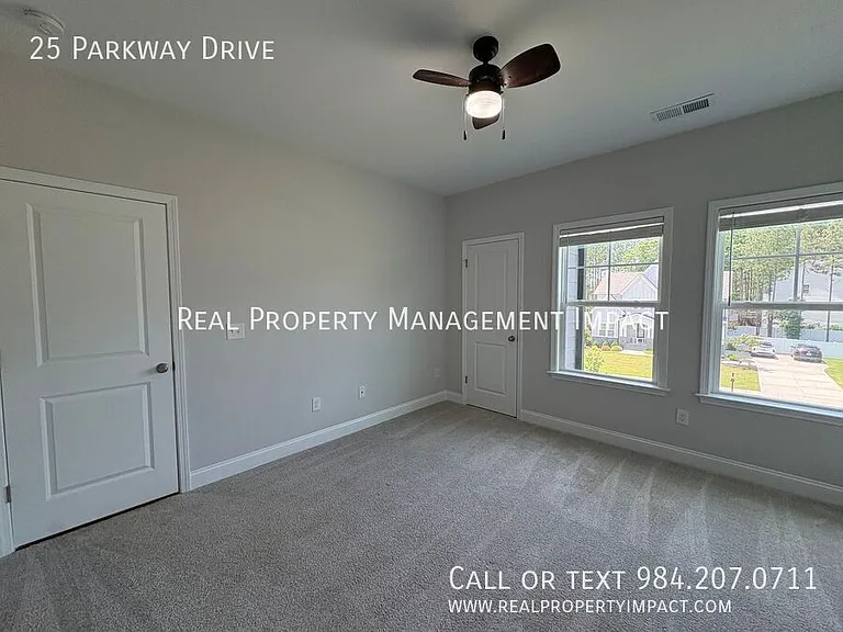 25 Parkway Dr — Photo 51