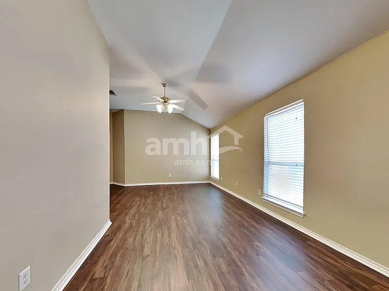 8820 Sunset Trace Dr — Photo 12