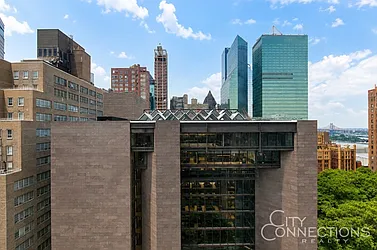 320 East 42nd Street