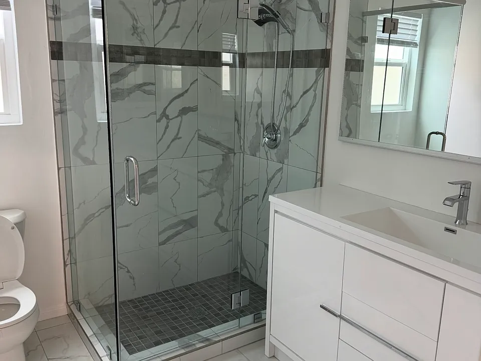 Bathroom to master bedroom