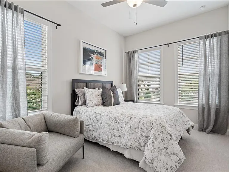 613 Stickley Oak Way — Photo 4