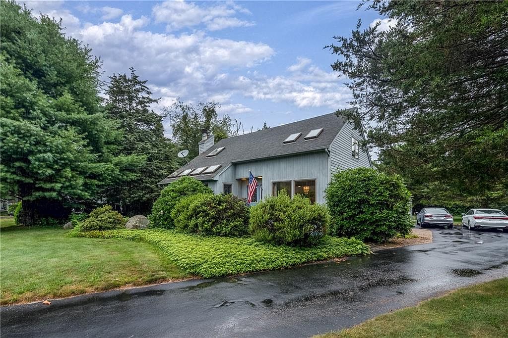 16 Setting Sun Dr, Westerly, RI 02891 Zillow