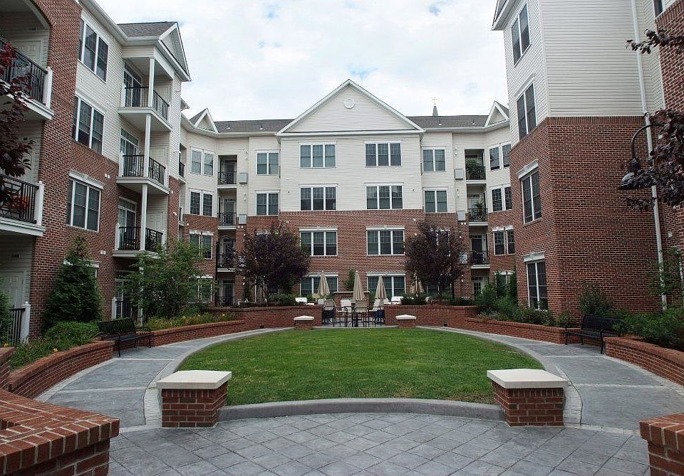 For Rent: 200 W Elm Street, Conshohocken, PA 19428