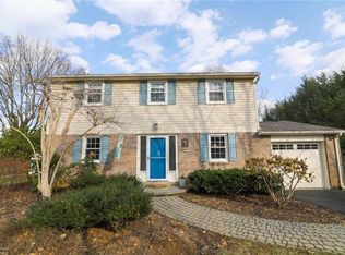 911 Beverly Dr, Allentown, PA