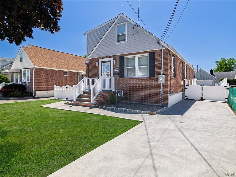 191 Raff Ave — Photo 3