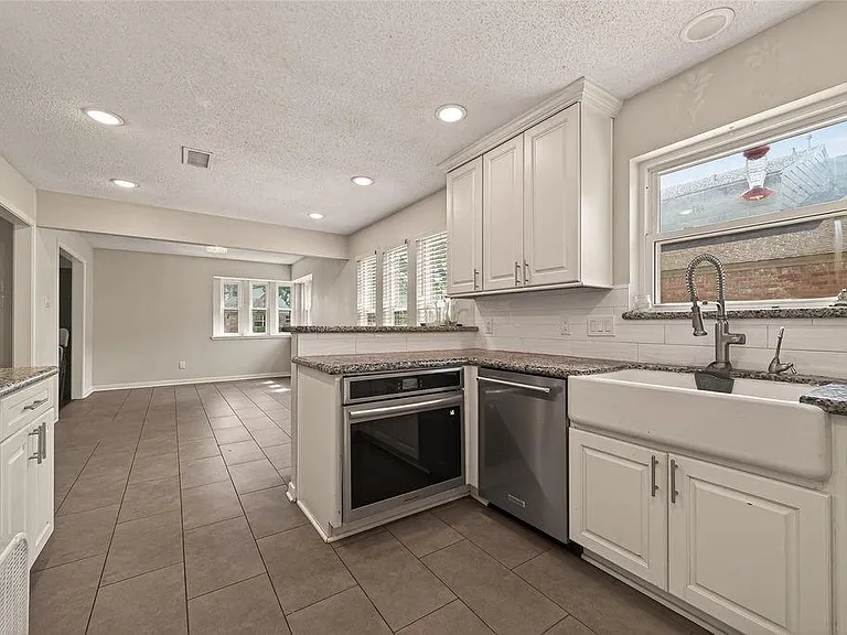 14507 Ravenhurst Ln — Photo 16